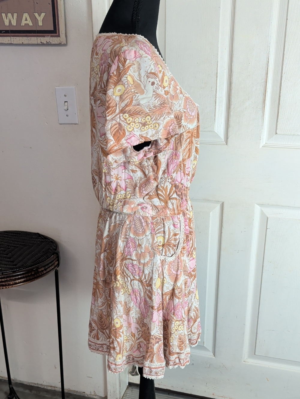 Spell & the Gypsy Jungle Mini Dress in Cream Women XL - Picture 9 of 9